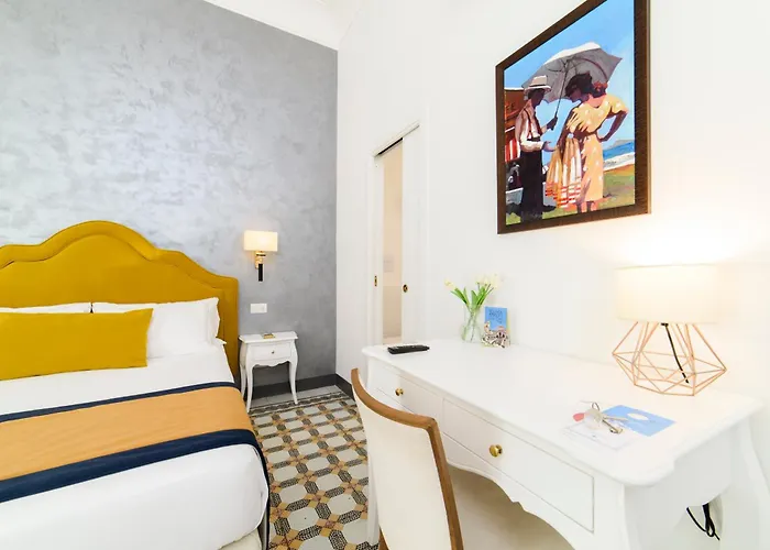 לינה וארוחת בוקר Luxury House 4*