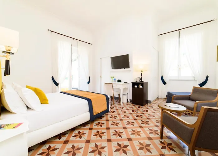 לינה וארוחת בוקר Luxury House אמאלפי