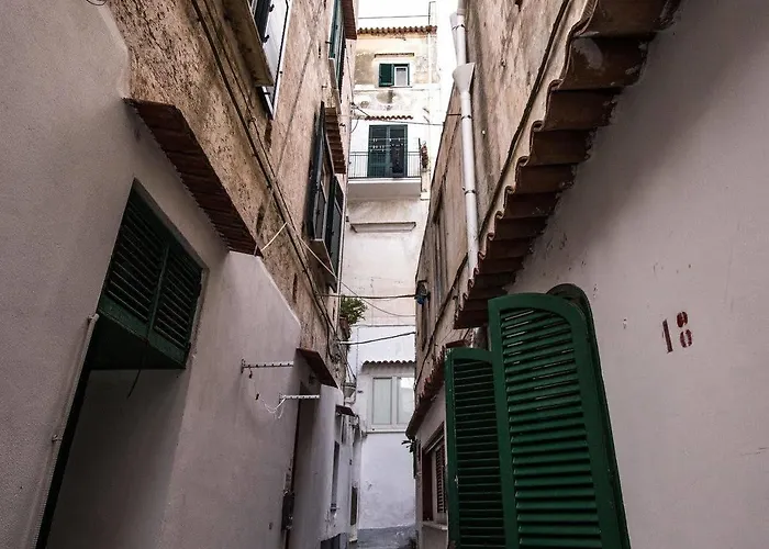 Luxury House לינה וארוחת בוקר