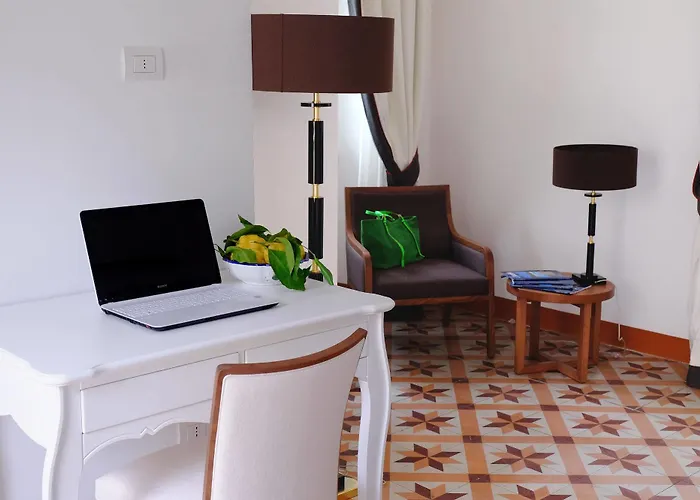 Luxury House לינה וארוחת בוקר