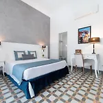 Luxury House לינה וארוחת בוקר אמאלפי