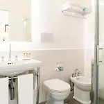 Luxury House לינה וארוחת בוקר