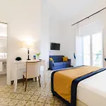 Luxury House אמאלפי