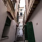 Luxury House לינה וארוחת בוקר