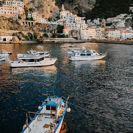 Bed & Breakfast Luxury House