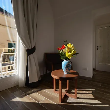 Bed & Breakfast Luxury House 4*