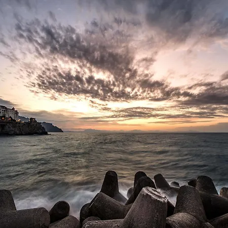 Luxury House Bed & Breakfast 4*