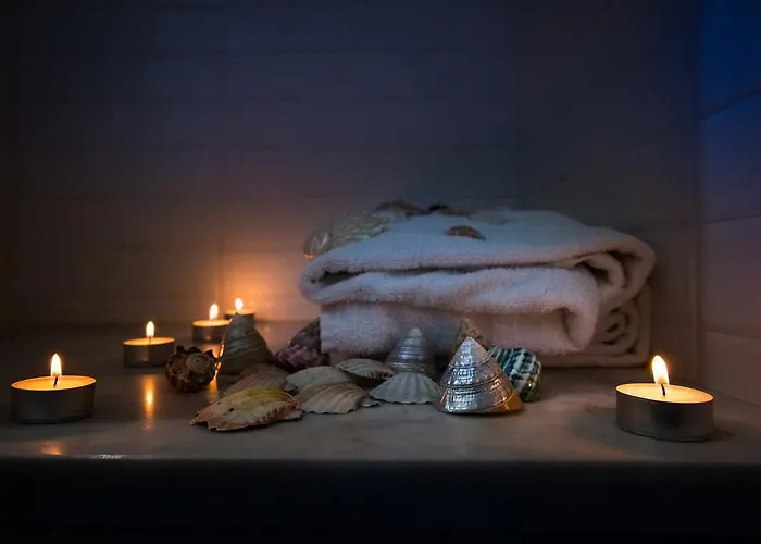 Luxury House Bed & Breakfast 4*