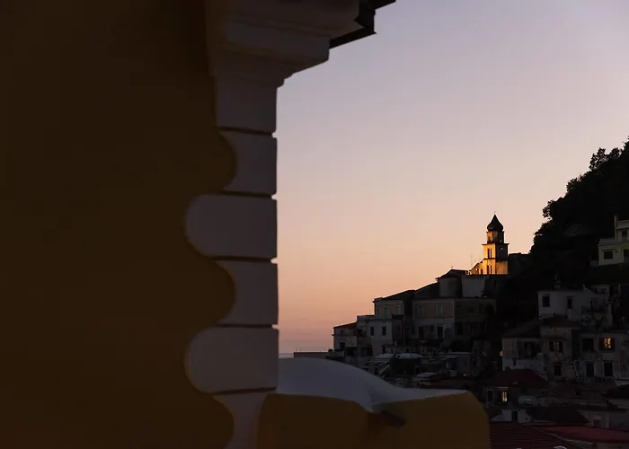 Luxury House Bed & Breakfast 4*